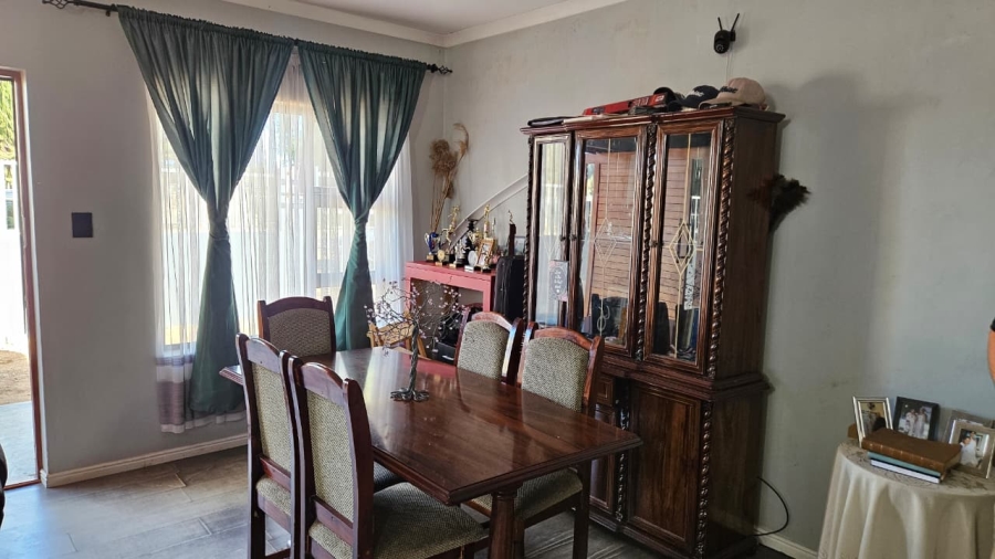 6 Bedroom Property for Sale in Parkers Dam Western Cape